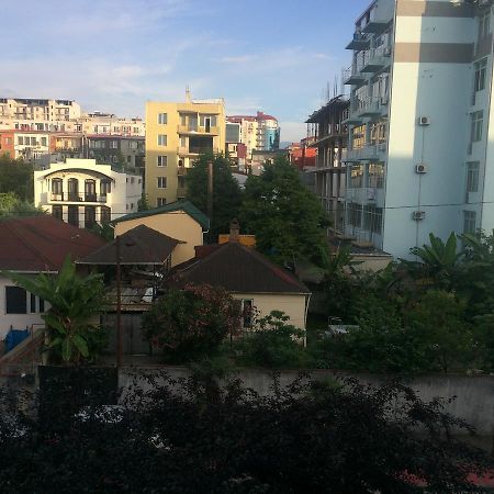 Apartment On Khinikadze 4 Batumi Exterior foto